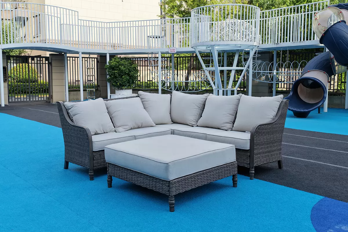 Corner four piece set